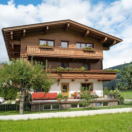 Haus Kreidl Bed & Breakfast Schwendau Bagian luar foto