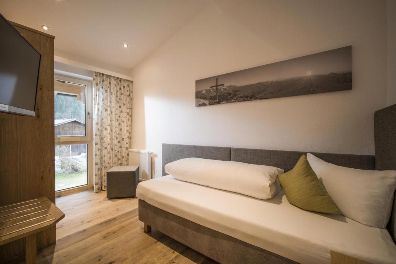 Haus Kreidl Bed & Breakfast Schwendau Bagian luar foto