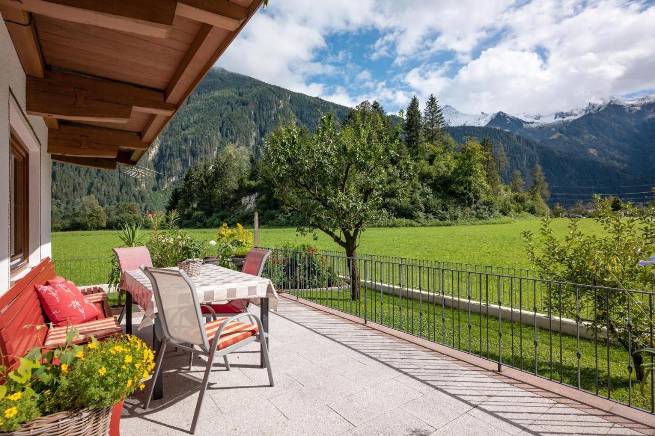 Haus Kreidl Bed & Breakfast Schwendau Bagian luar foto